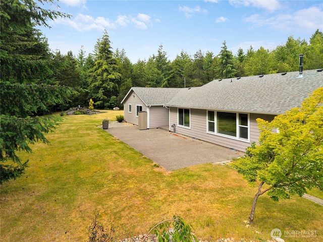 3995 SW Cimmarron Lane, Port Orchard, WA 98367