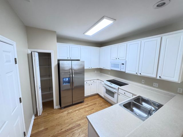 1125 Mosswood Chase, Tallahassee, FL 32312