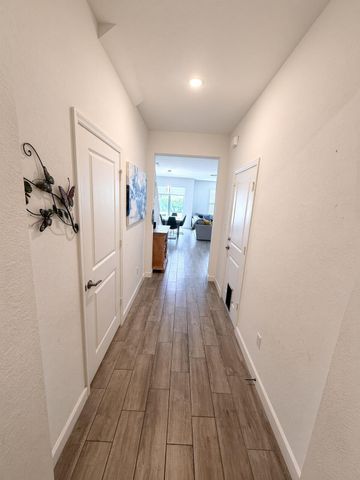 4180 Lagoon Shore Drive, Lake Worth, FL 33467