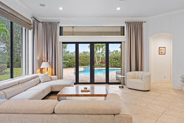 6445 Sparrow Hawk Drive, West Palm Beach, FL 33412