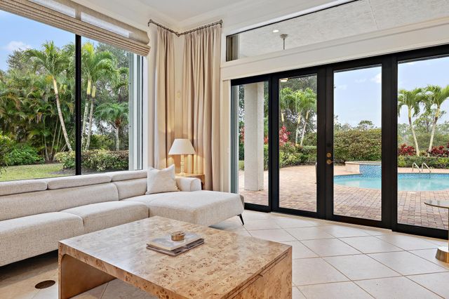 6445 Sparrow Hawk Drive, West Palm Beach, FL 33412