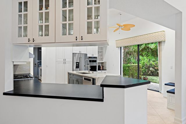 6445 Sparrow Hawk Drive, West Palm Beach, FL 33412