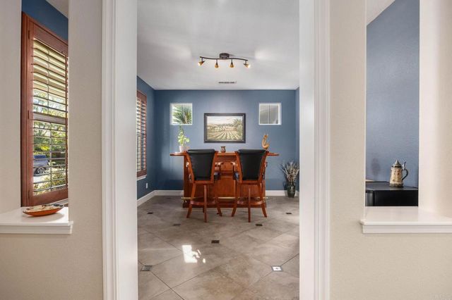 970 Idyllwild Way, San Marcos, CA 92078