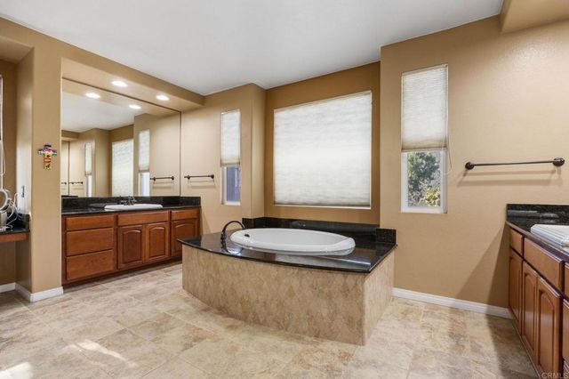 970 Idyllwild Way, San Marcos, CA 92078