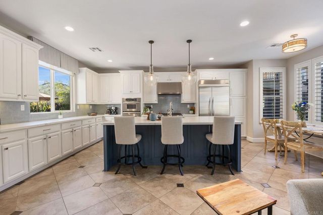 970 Idyllwild Way, San Marcos, CA 92078