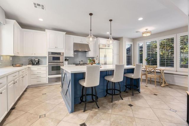 970 Idyllwild Way, San Marcos, CA 92078