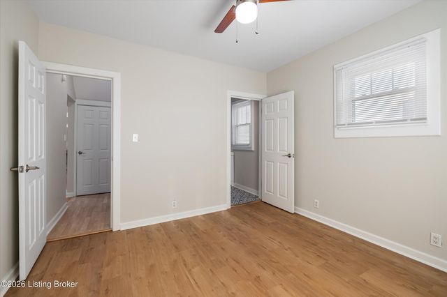 1043 Wetterau Ave, Louisville, KY 40217