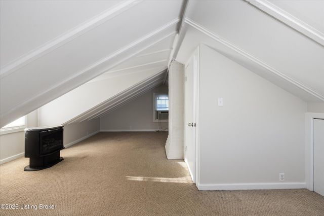 1043 Wetterau Ave, Louisville, KY 40217