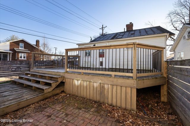 1043 Wetterau Ave, Louisville, KY 40217