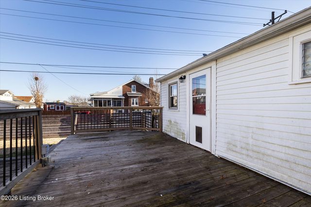 1043 Wetterau Ave, Louisville, KY 40217