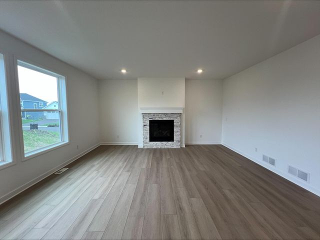 7444 Lotus Lane, Lino Lakes, MN 55038