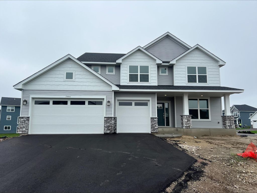 7444 Lotus Lane, Lino Lakes, MN 55038