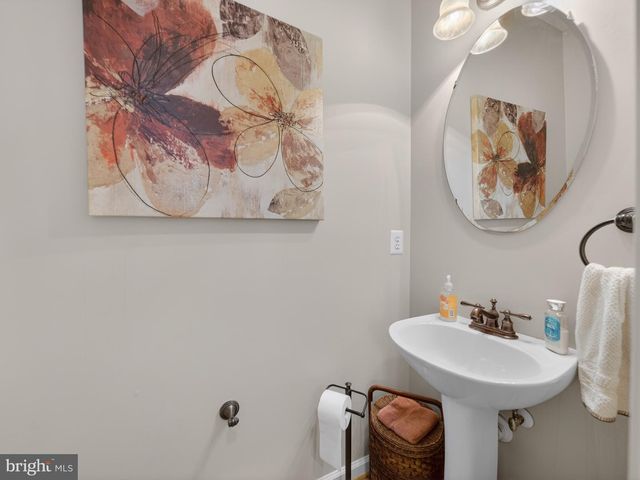 14334 STONEWATER CT, Centreville, VA 20121