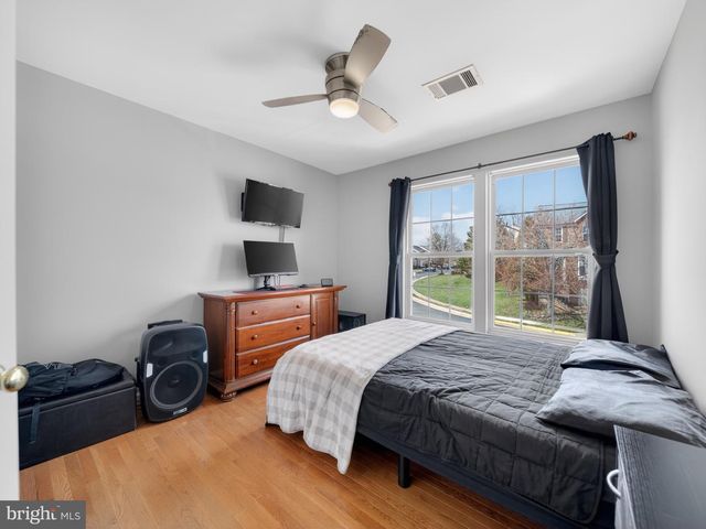 14334 STONEWATER CT, Centreville, VA 20121