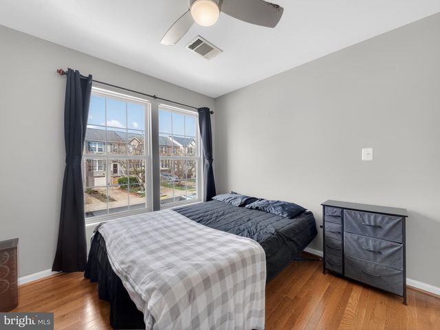 14334 STONEWATER CT, Centreville, VA 20121