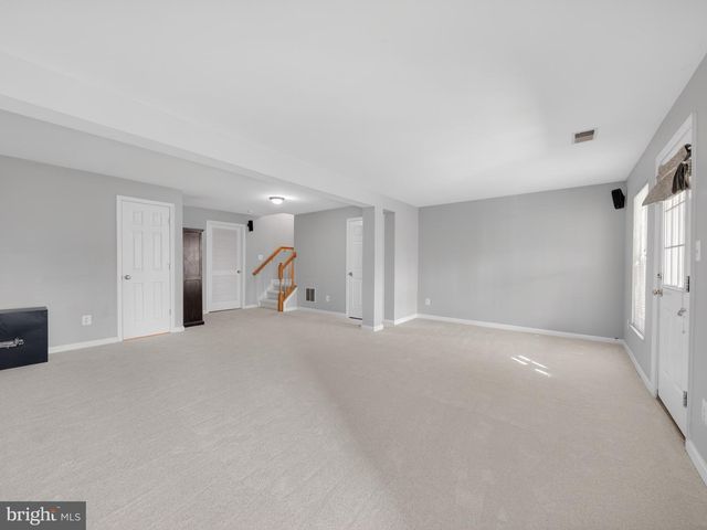 14334 STONEWATER CT, Centreville, VA 20121