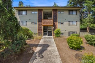 23405 16th Place S #C104, Des Moines, WA 98198