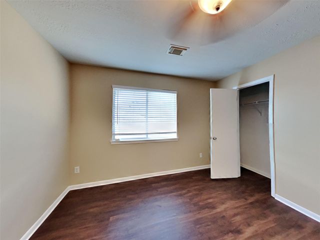 14231 Bonham Oaks Lane, Houston, TX 77047