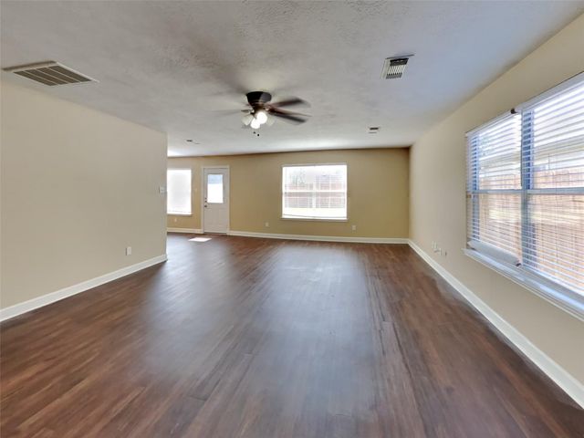 14231 Bonham Oaks Lane, Houston, TX 77047