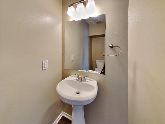 14231 Bonham Oaks Lane, Houston, TX 77047