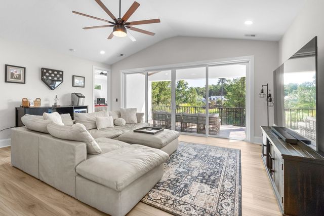 2208 Bentbill Circle, North Myrtle Beach, SC 29582