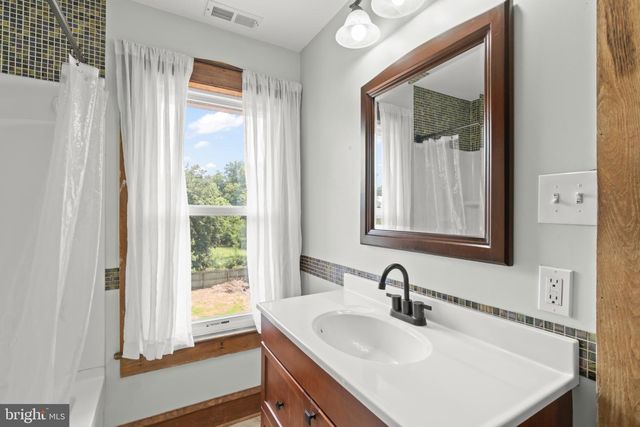 74 VOLAN ST, Merchantville, NJ 08109