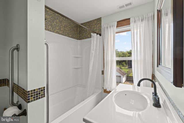 74 VOLAN ST, Merchantville, NJ 08109