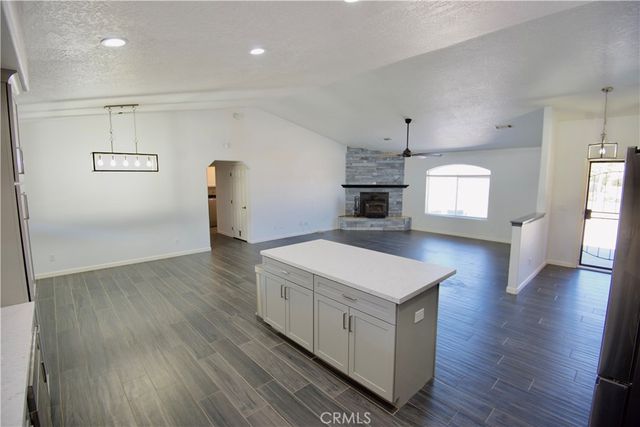 22585 Ocotillo, Apple Valley, CA 92308