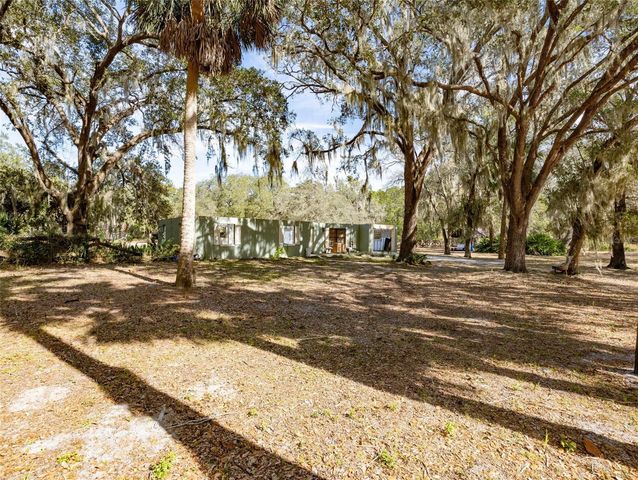 8725 TREASURE ISLAND ROAD, Leesburg, FL 34788
