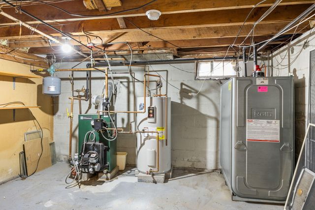 41 Depot Road W, West Harwich, MA 02671