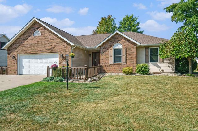 1235 Mintcrest Drive, Goshen, IN 46526