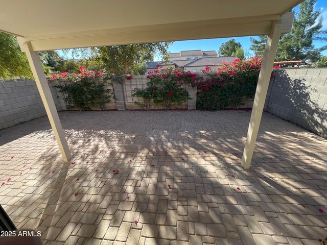 3803 W COMMONWEALTH Avenue, Chandler, AZ 85226