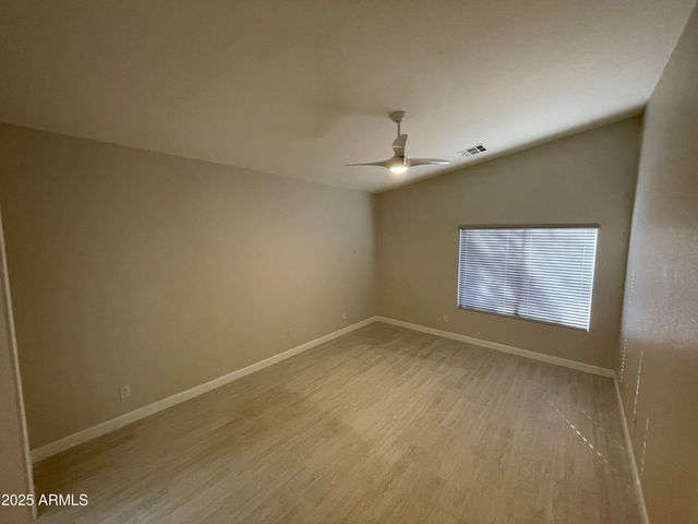 3803 W COMMONWEALTH Avenue, Chandler, AZ 85226