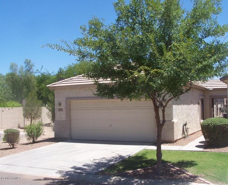 3803 W COMMONWEALTH Avenue, Chandler, AZ 85226