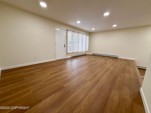 2068 Cliffside Drive, Anchorage, AK 99501