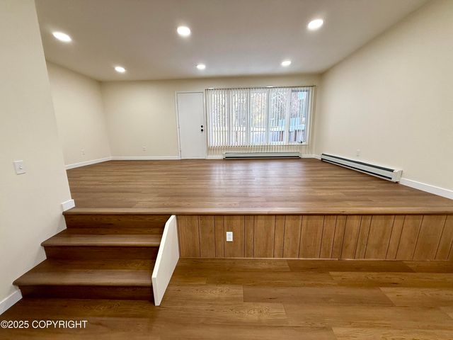 2068 Cliffside Drive, Anchorage, AK 99501