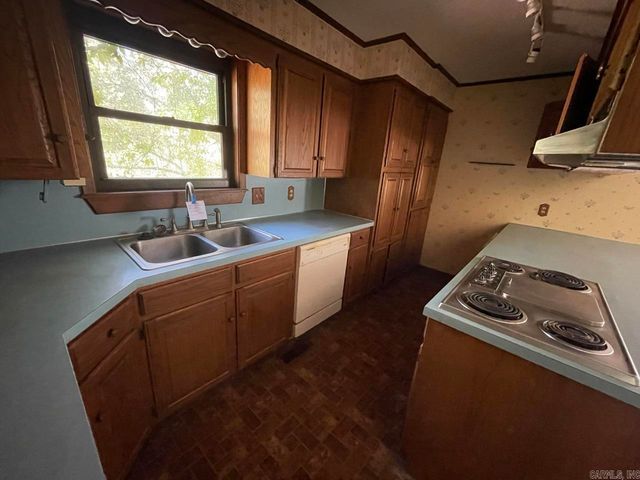 2800 Meadow Ridge, Benton, AR 72019