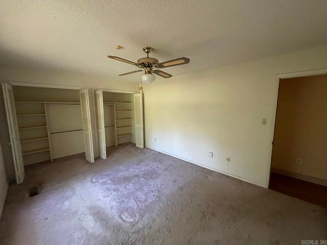 2800 Meadow Ridge, Benton, AR 72019