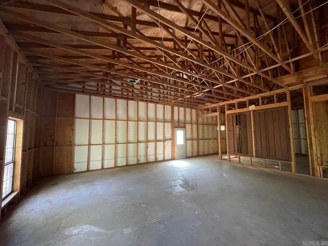 2800 Meadow Ridge, Benton, AR 72019