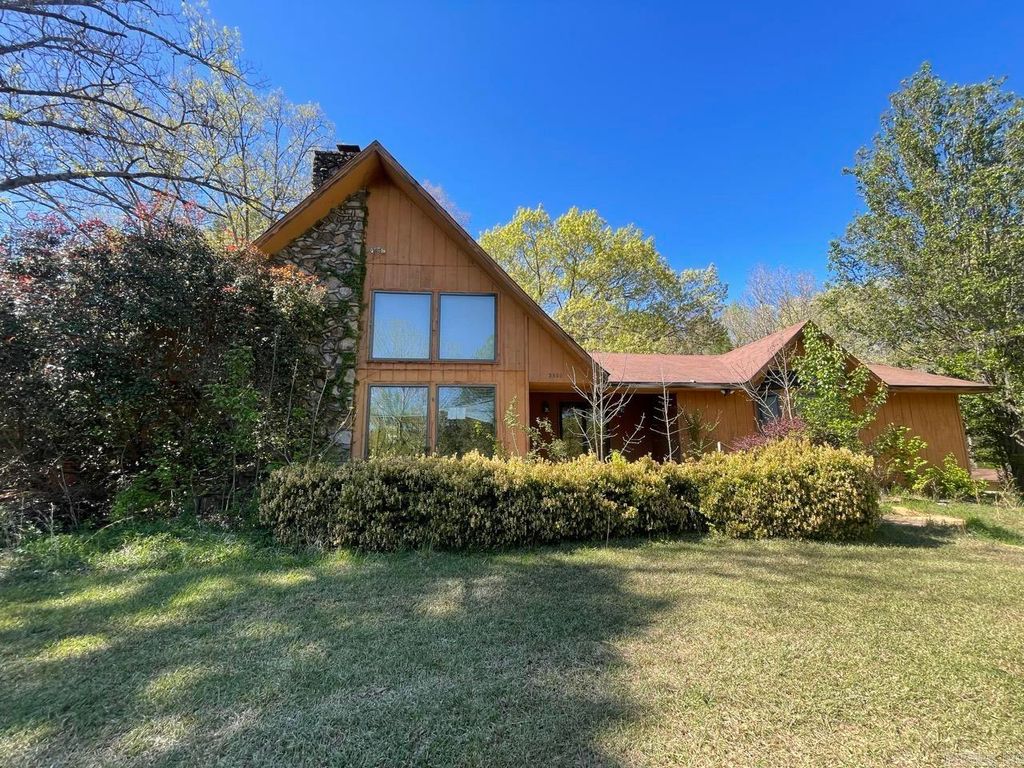 2800 Meadow Ridge, Benton, AR 72019
