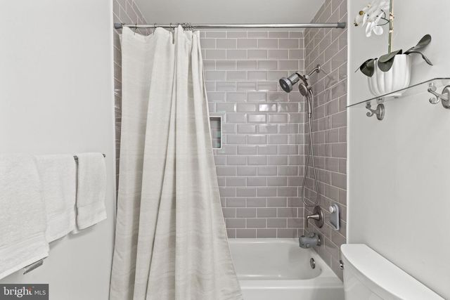 907 KINGS CROFT, Cherry Hill, NJ 08034
