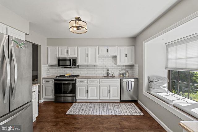 907 KINGS CROFT, Cherry Hill, NJ 08034