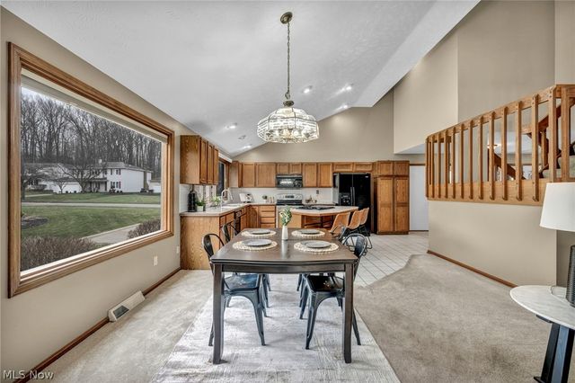 5810 Ely Vista Drive, Parma, OH 44129