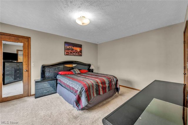 5810 Ely Vista Drive, Parma, OH 44129