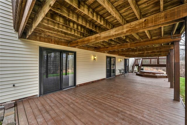 5810 Ely Vista Drive, Parma, OH 44129