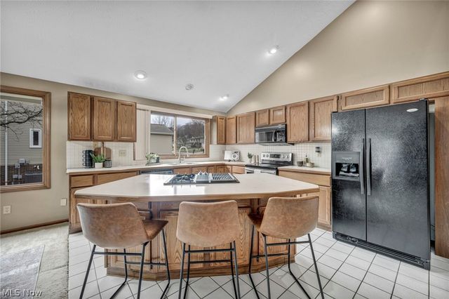 5810 Ely Vista Drive, Parma, OH 44129