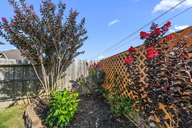 7510 Heather Arbor Trail, Pasadena, TX 77505