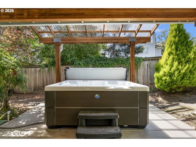 937 WILLAMINA Ave, Forest Grove, OR 97116
