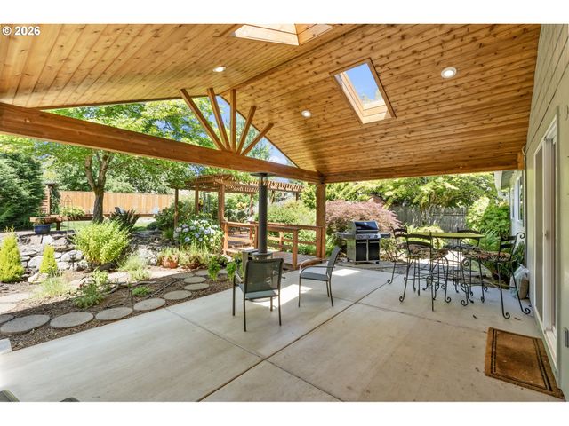 937 WILLAMINA Ave, Forest Grove, OR 97116