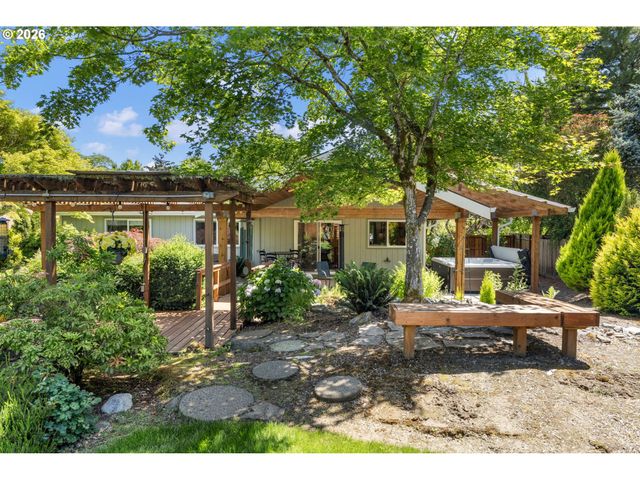 937 WILLAMINA Ave, Forest Grove, OR 97116